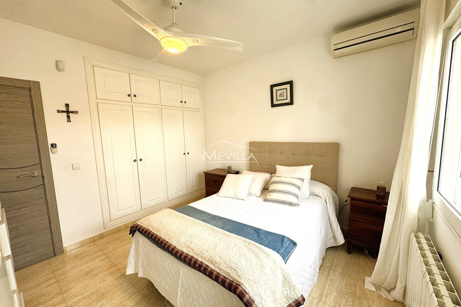 Reventas - Chalet / Villa - Orihuela Costa - Playa Flamenca