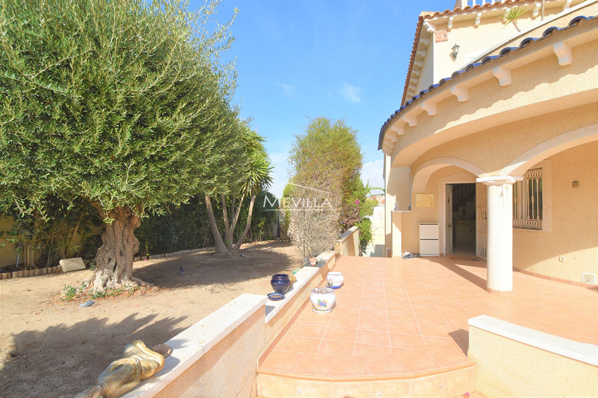 Reventas - Chalet / Villa - Orihuela Costa - Villamartin