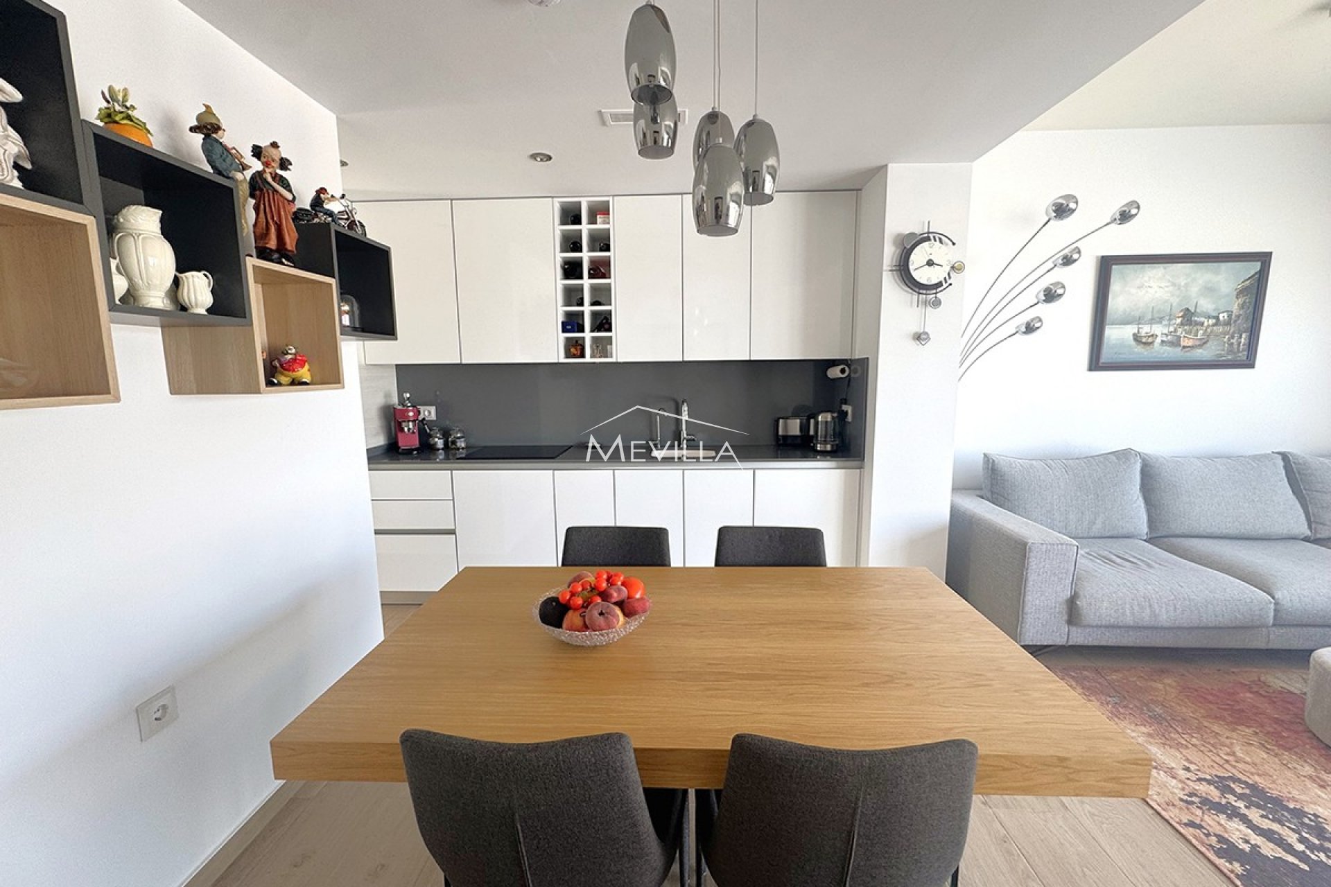 Reventas - Chalet / Villa - Orihuela Costa - Villamartin