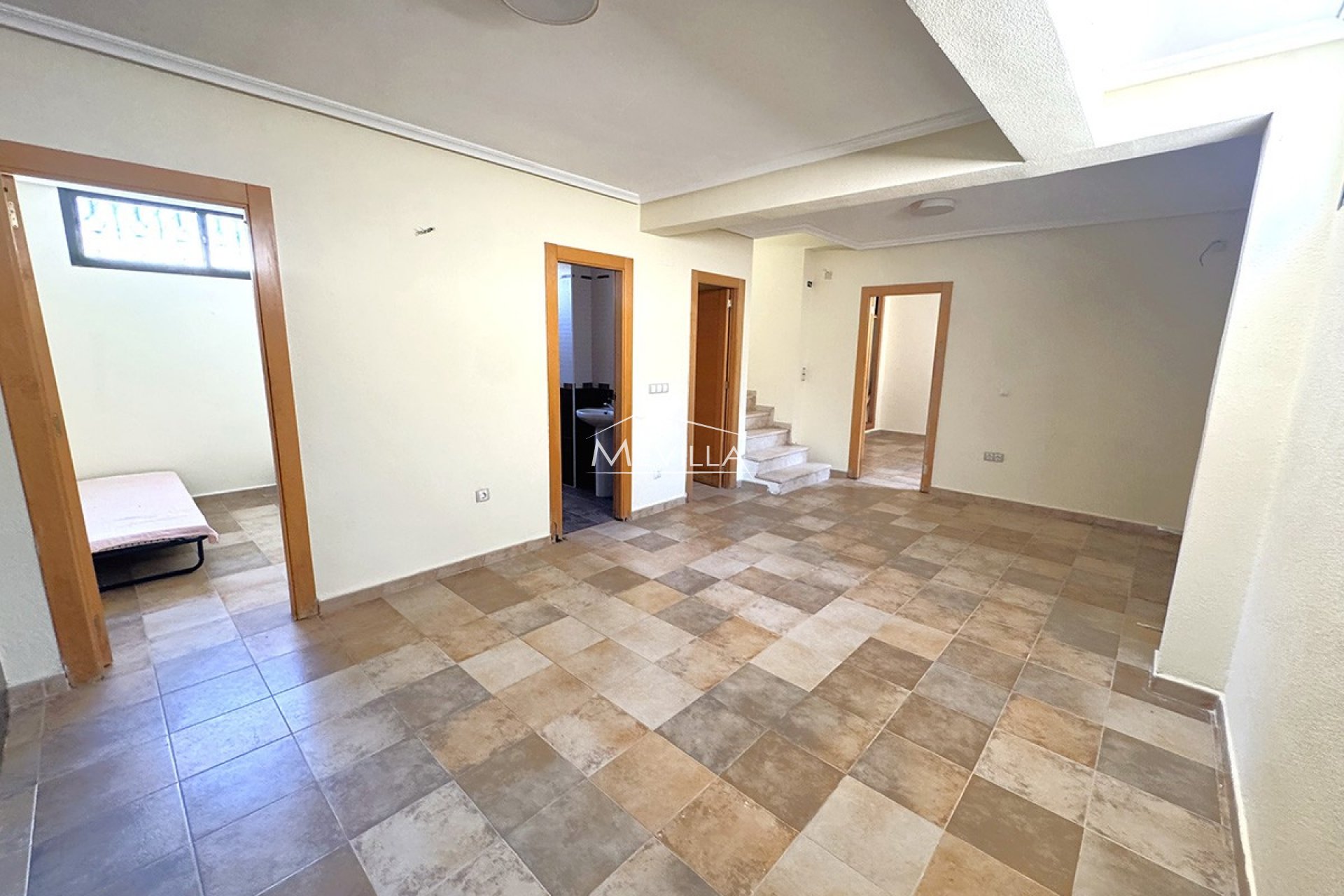 Reventas - Chalet / Villa - Orihuela Costa - Villamartin