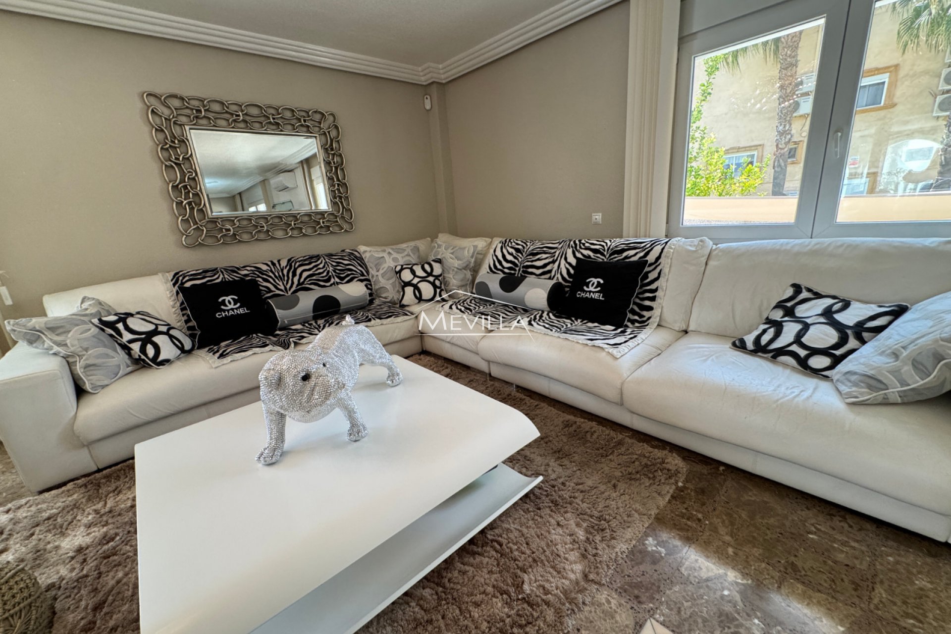 Reventas - Chalet / Villa - Orihuela