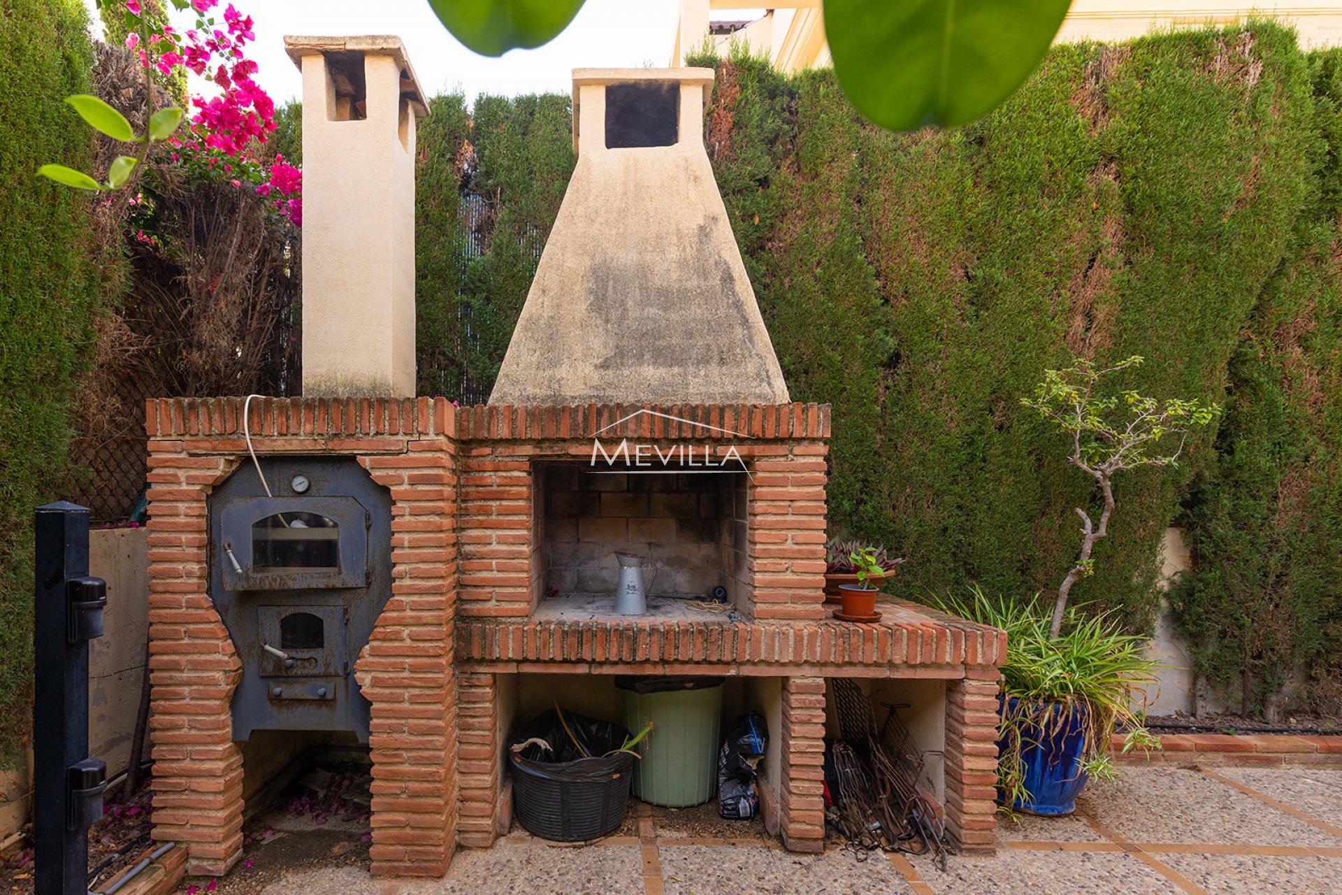 Reventas - Chalet / Villa - Torrevieja - La Veleta