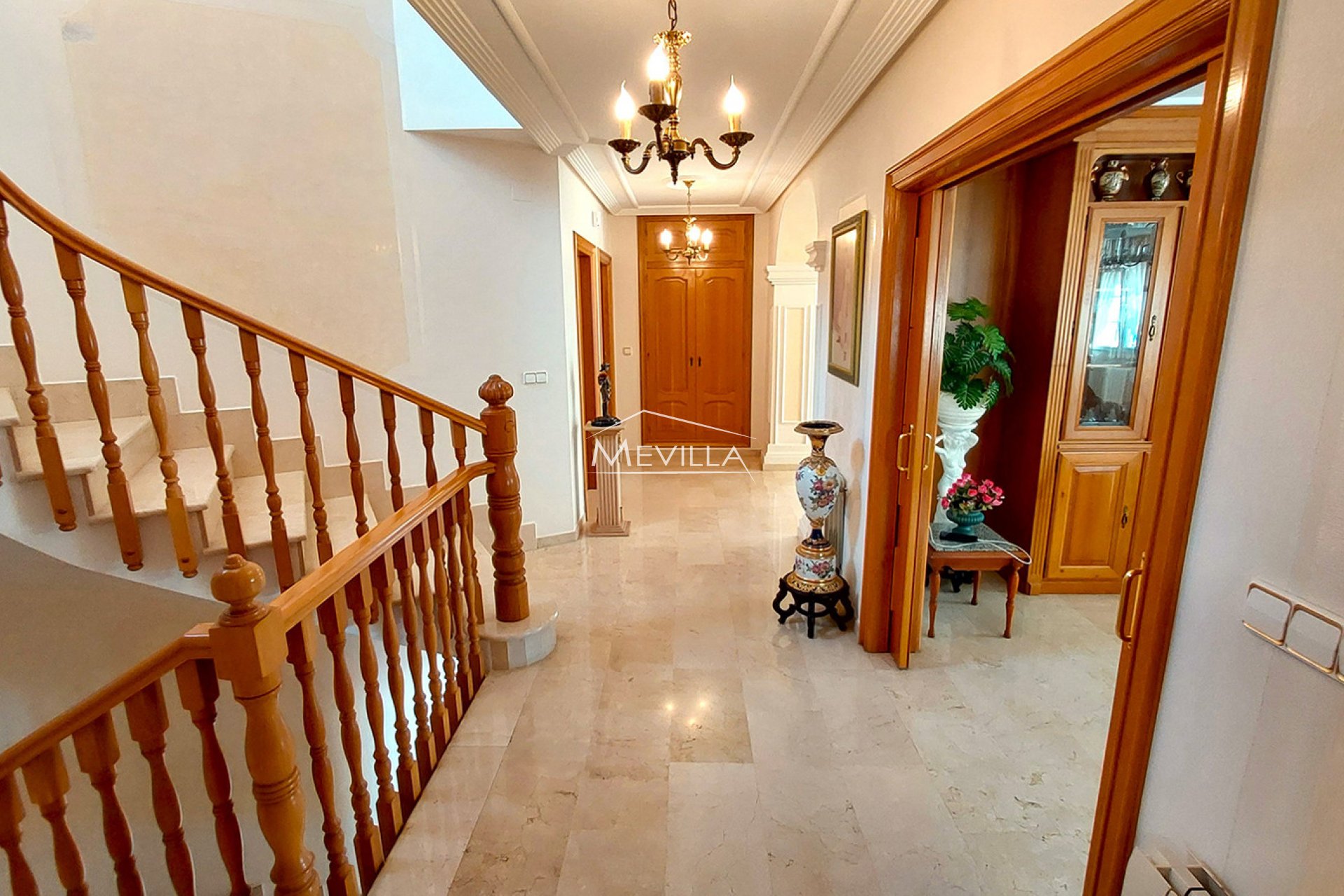 Reventas - Chalet / Villa - Torrevieja - Los Balcones