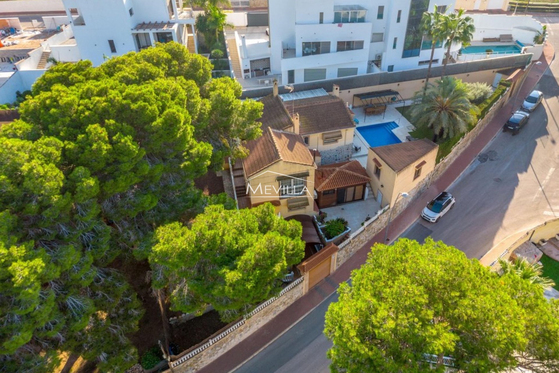 Reventas - Chalet / Villa - Torrevieja - Los Balcones