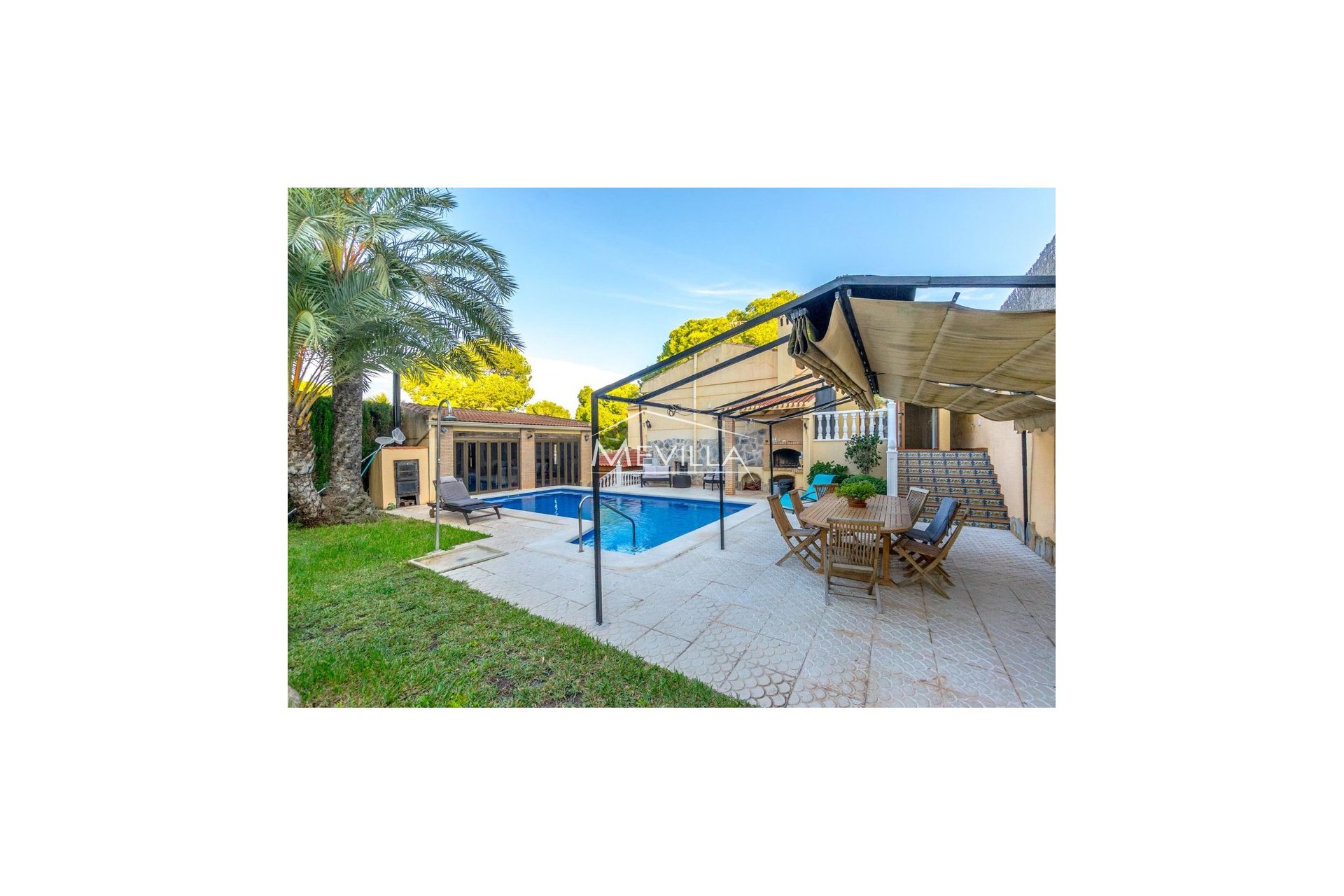Reventas - Chalet / Villa - Torrevieja - Los Balcones