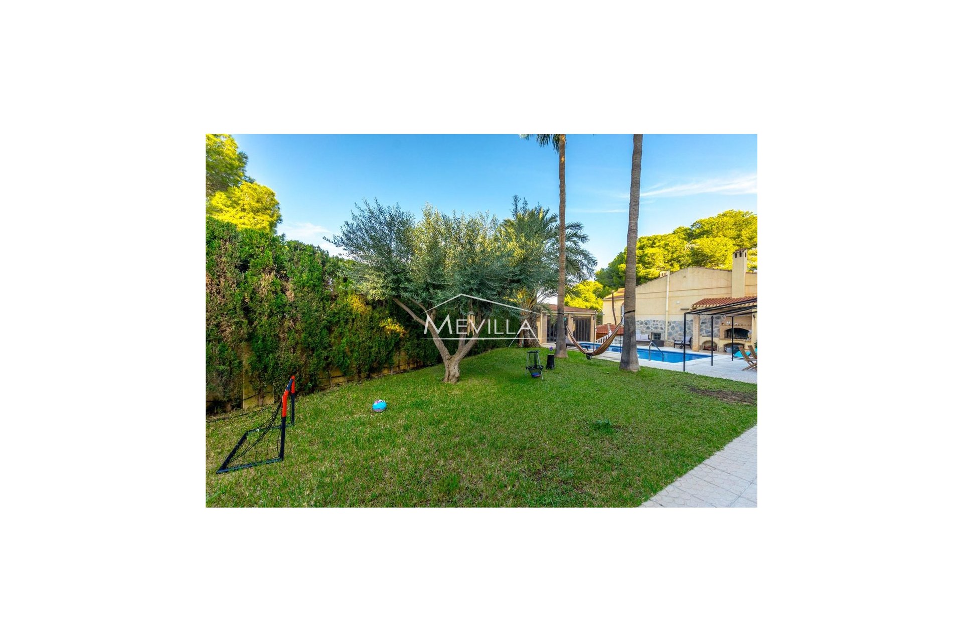 Reventas - Chalet / Villa - Torrevieja - Los Balcones
