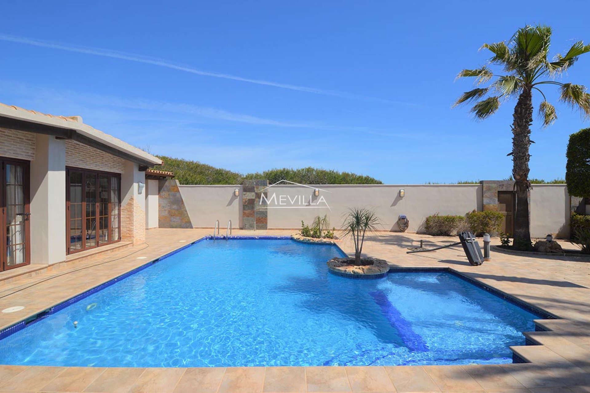 Reventas - Chalet / Villa - Torrevieja