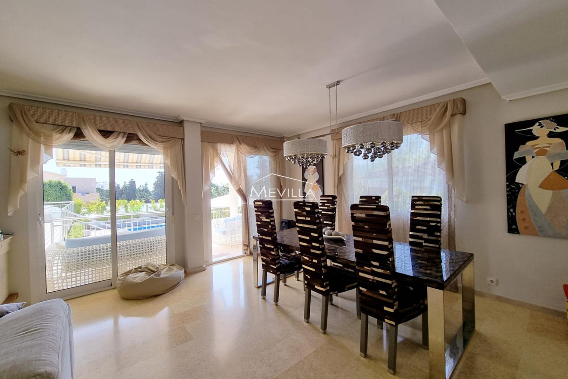 Reventas - Chalet / Villa - Torrevieja