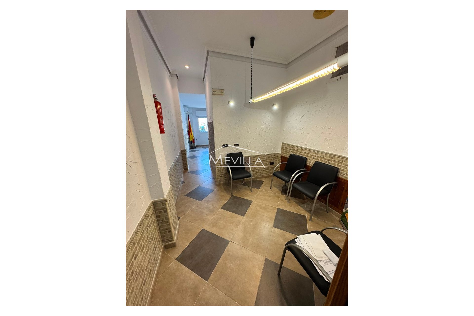 Reventas - comercial - Torrevieja - La Mata