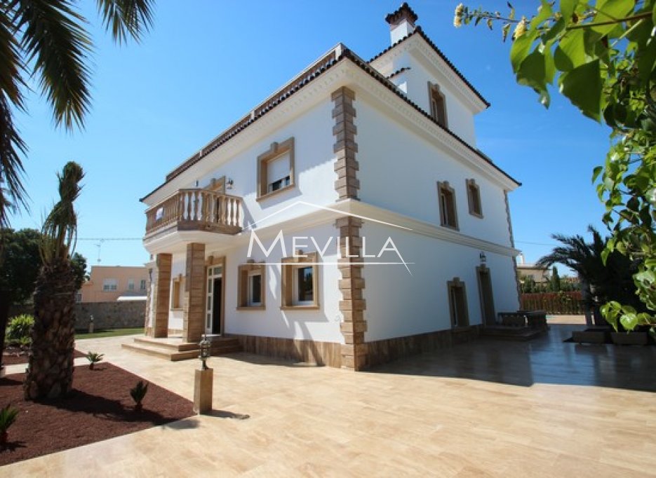 Reventes - Villa - Orihuela Costa - Cabo Roig