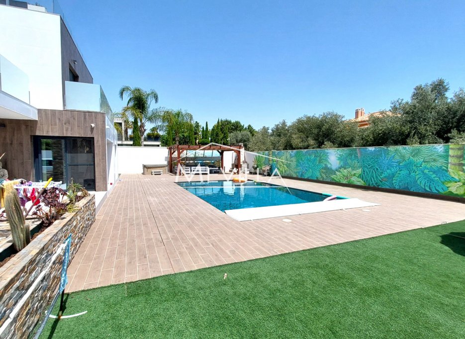 Reventes - Villa - Orihuela Costa - Cabo Roig