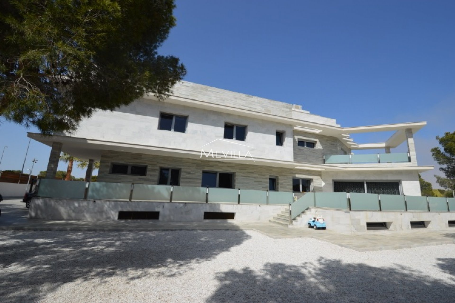 Reventes - Villa - Orihuela Costa - Campoamor