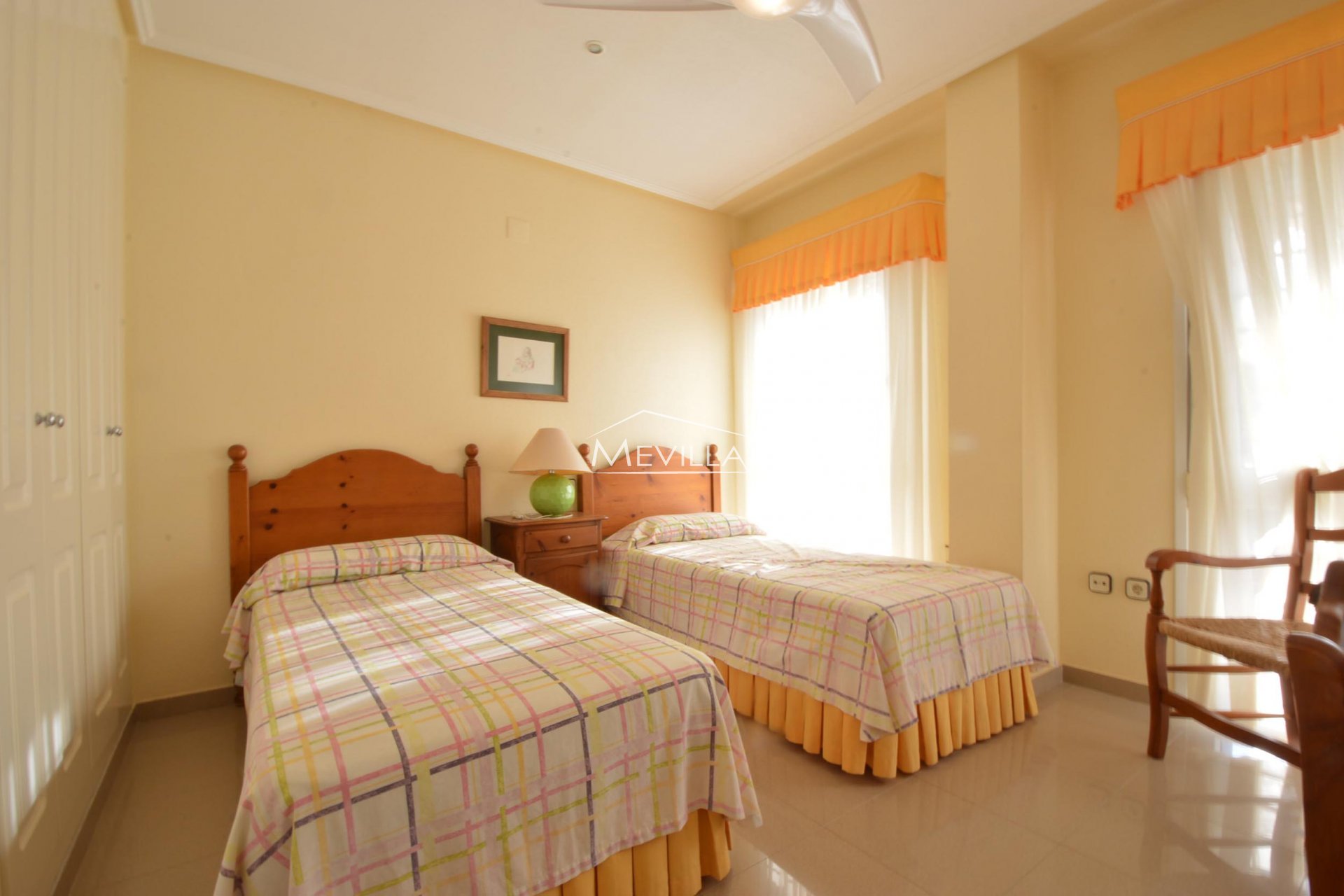 Reventes - Villa - Orihuela Costa - Campoamor