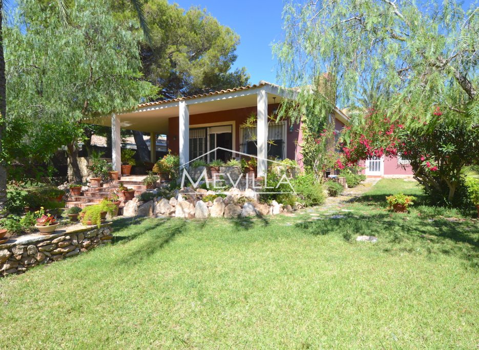 Reventes - Villa - Orihuela Costa - Campoamor