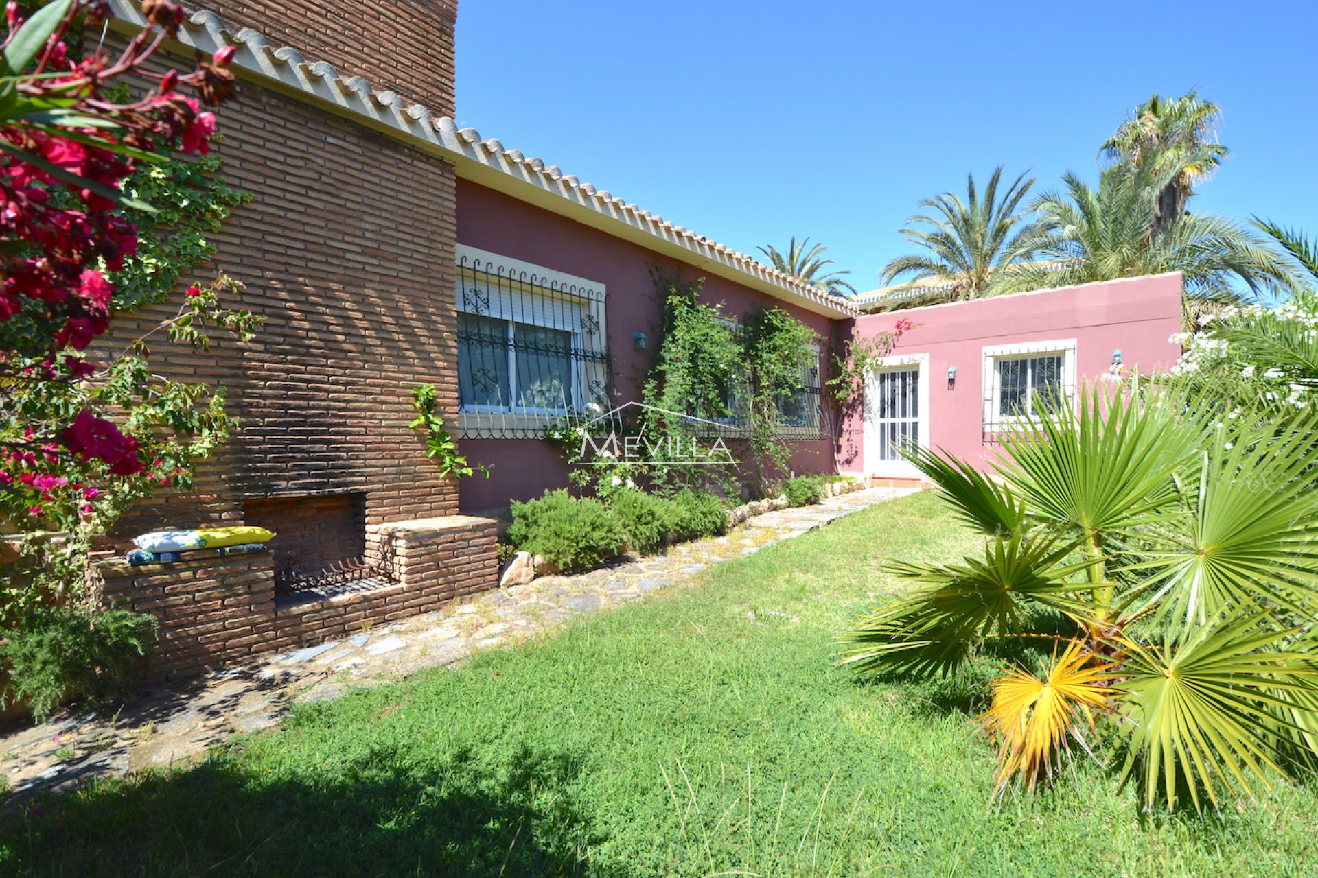 Reventes - Villa - Orihuela Costa - Campoamor