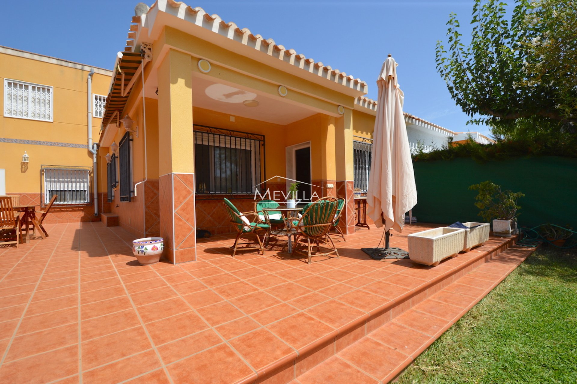 Reventes - Villa - Orihuela Costa - Campoamor