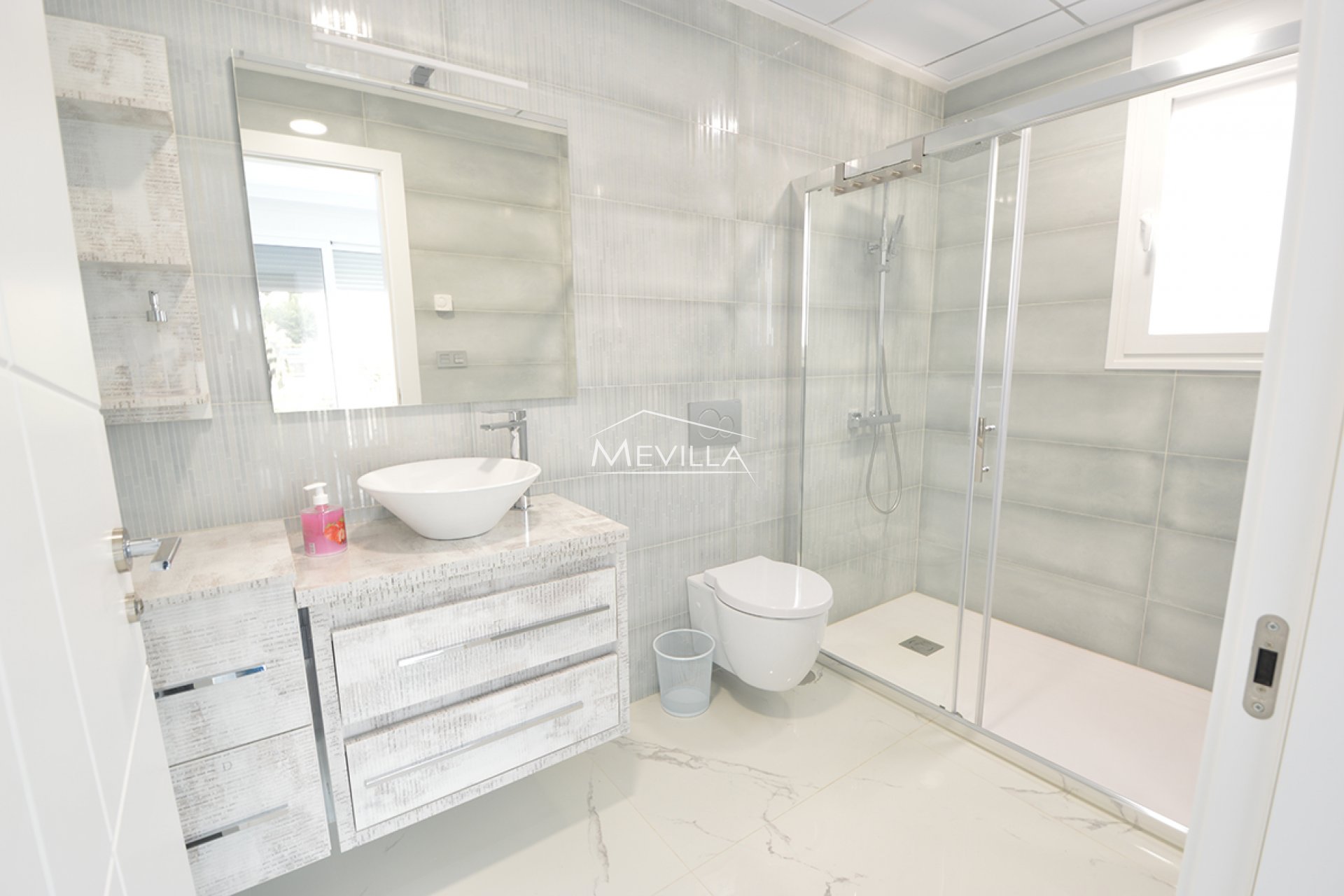 Reventes - Villa - Orihuela Costa - Campoamor