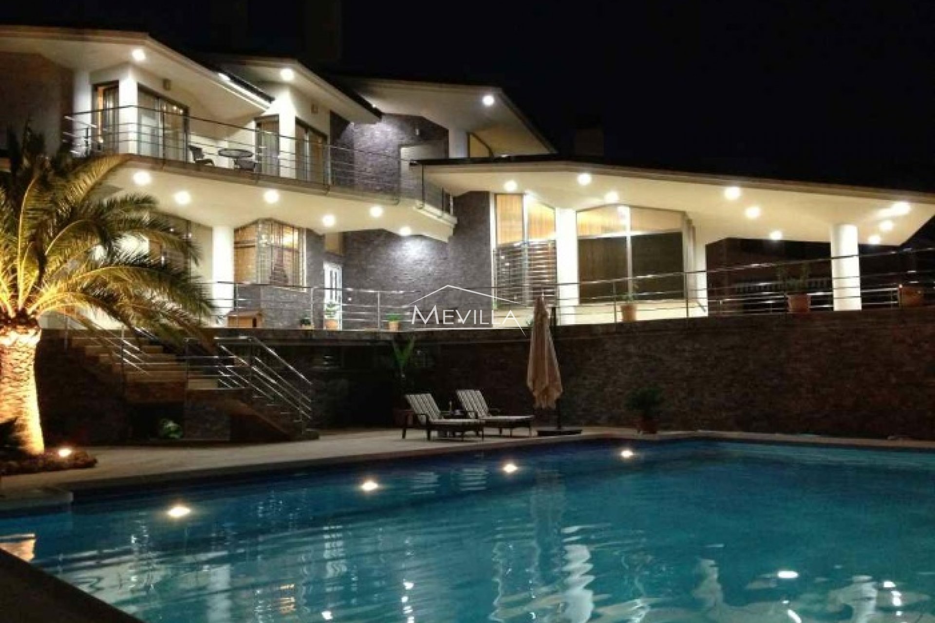 Reventes - Villa - Orihuela Costa - Campoamor