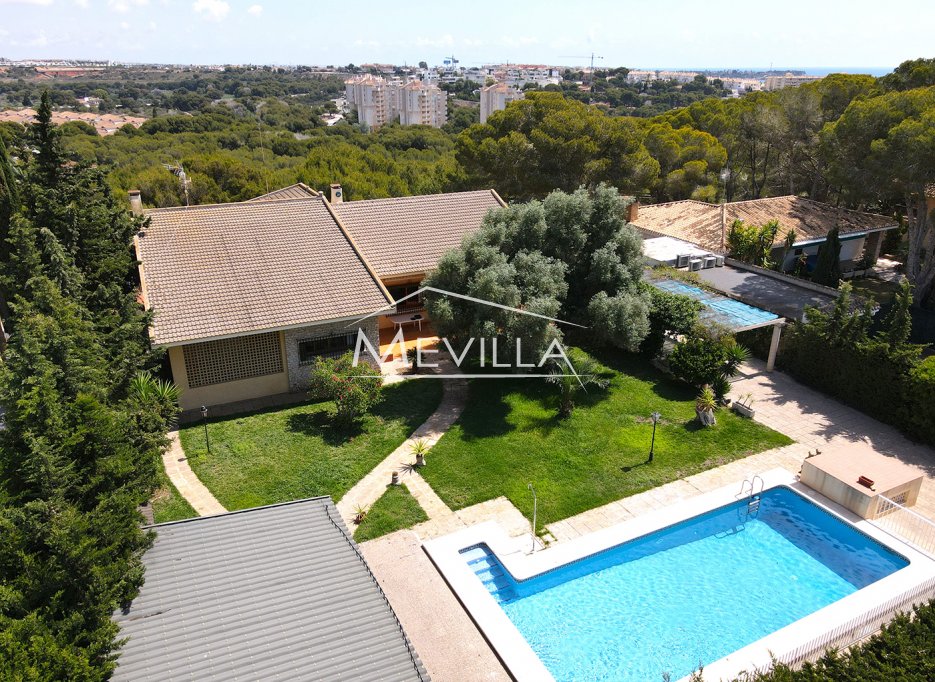 Reventes - Villa - Orihuela Costa - Campoamor