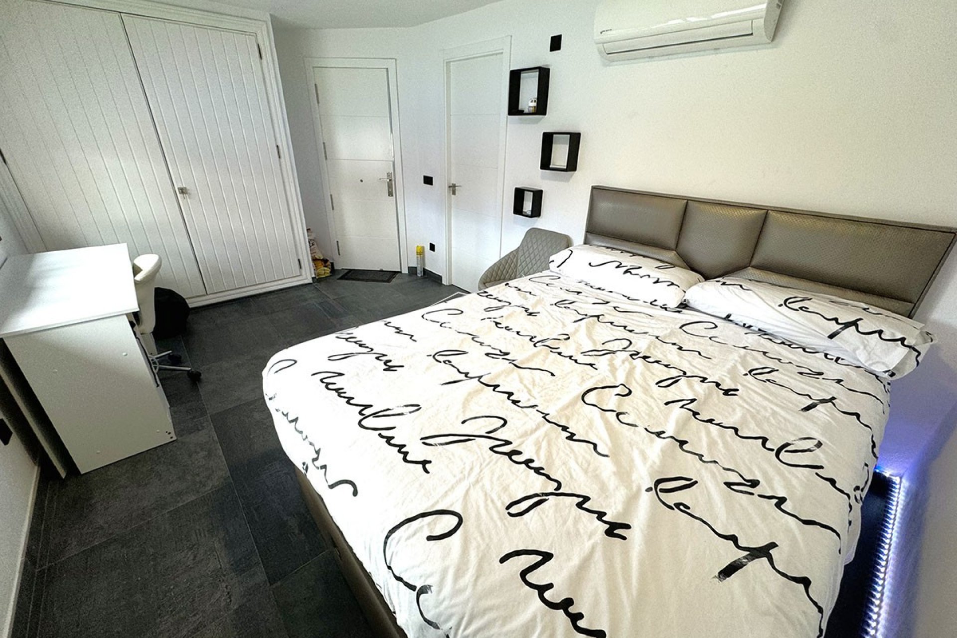 Reventes - Villa - Orihuela Costa - Campoamor