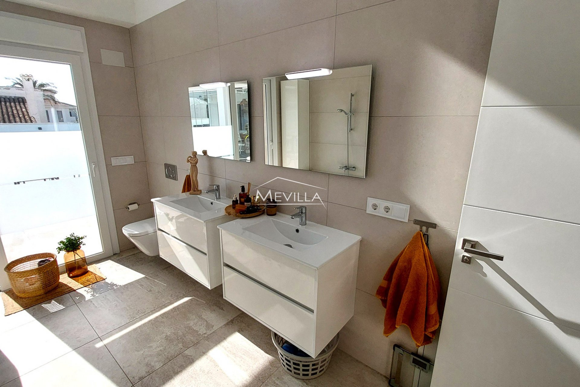 Reventes - Villa - Orihuela Costa - Campoamor