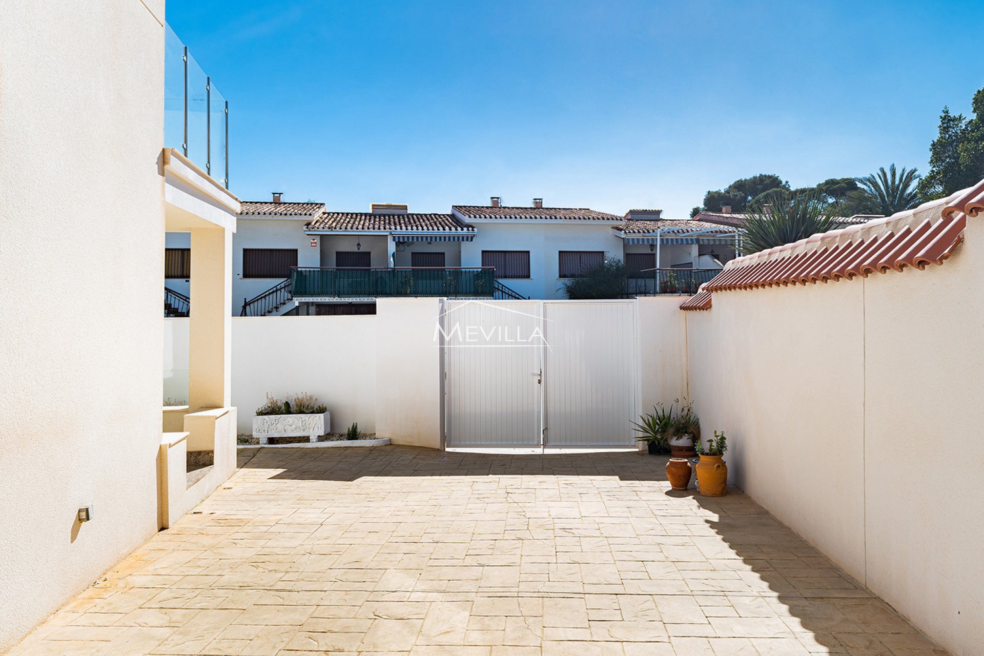 Reventes - Villa - Orihuela Costa - Campoamor