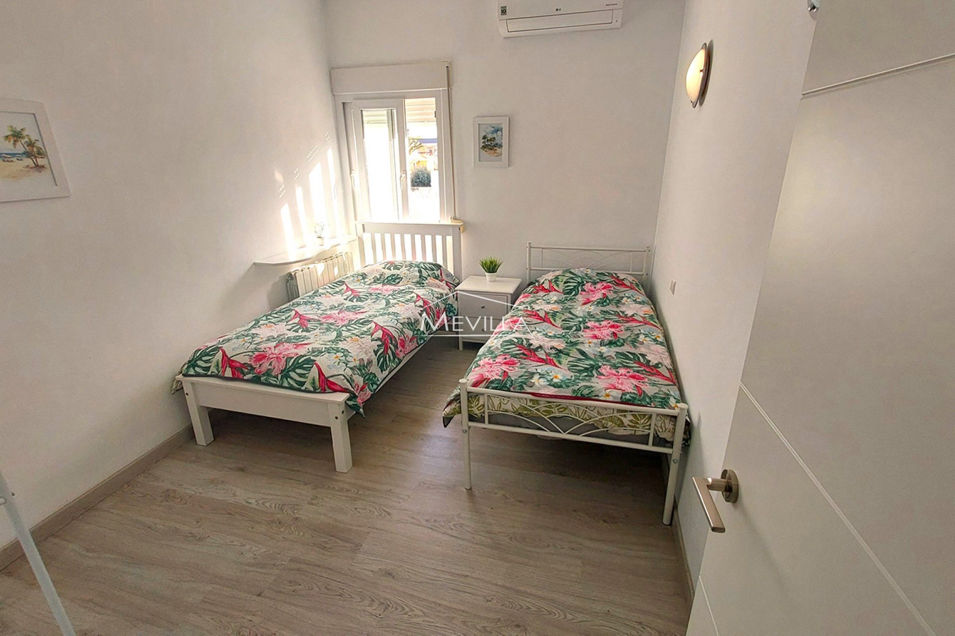 Reventes - Villa - Orihuela Costa - Campoamor