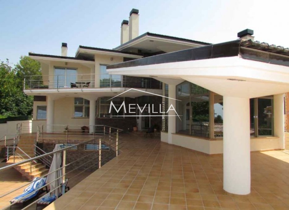 Reventes - Villa - Orihuela Costa - Campoamor