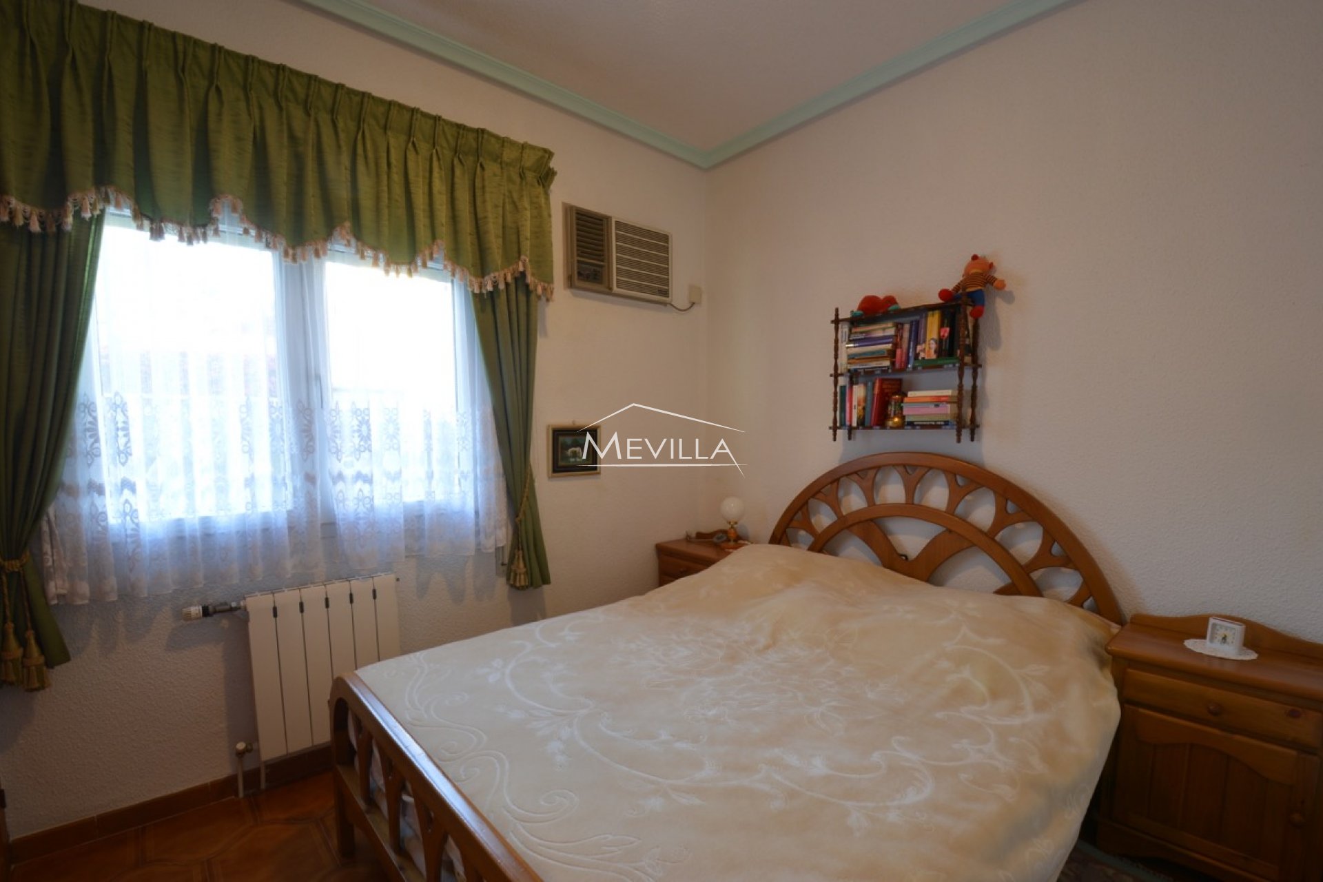 Reventes - Villa - Orihuela Costa - La Zenia