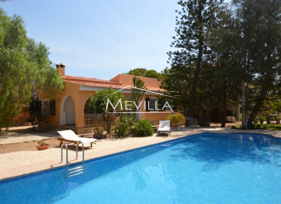 Reventes - Villa - Orihuela Costa - La Zenia