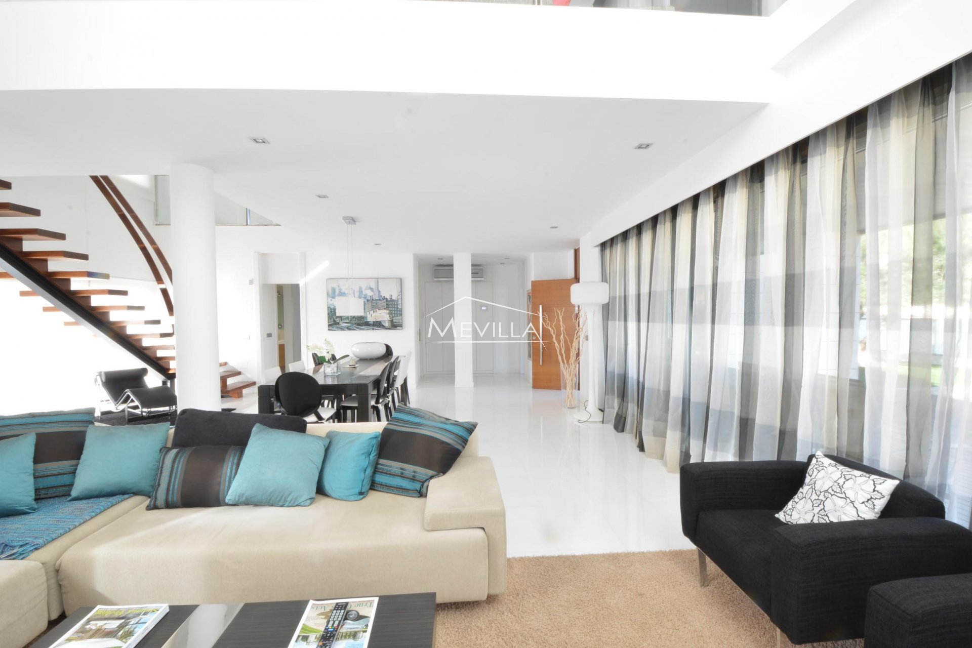 Reventes - Villa - Orihuela Costa - La Zenia