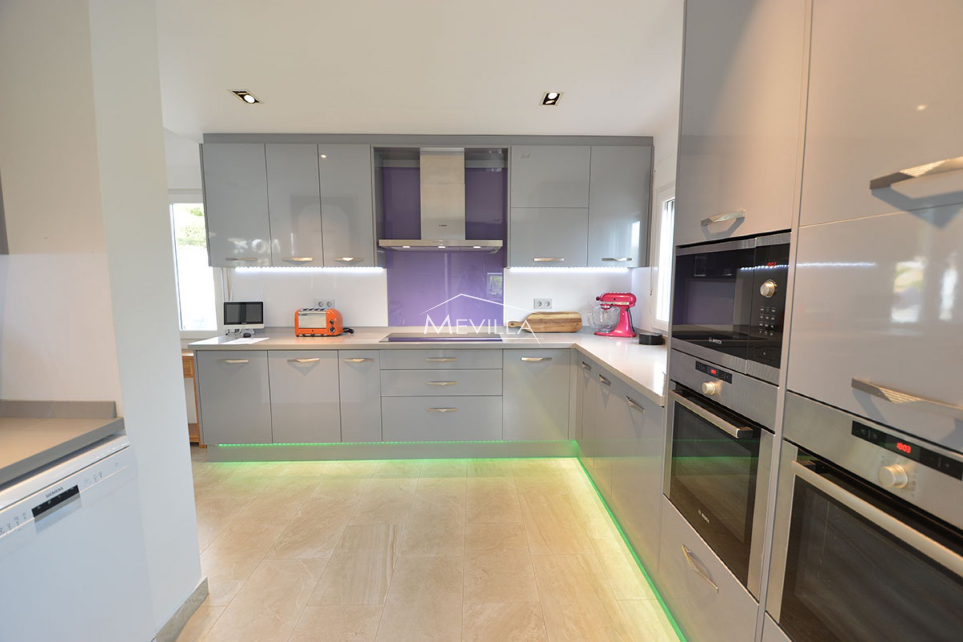 Reventes - Villa - Orihuela Costa - La Zenia