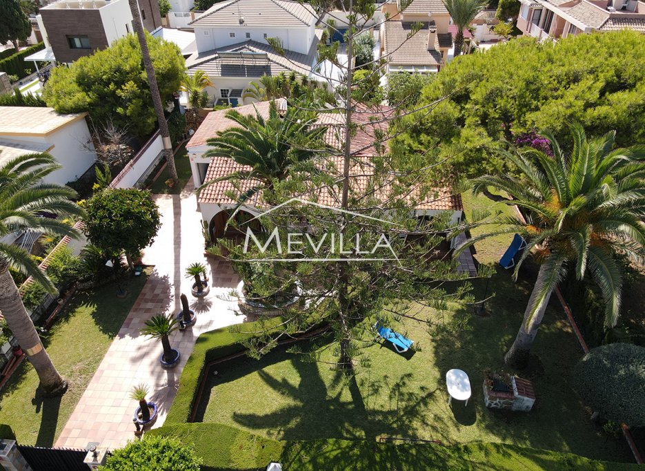 Reventes - Villa - Orihuela Costa - La Zenia