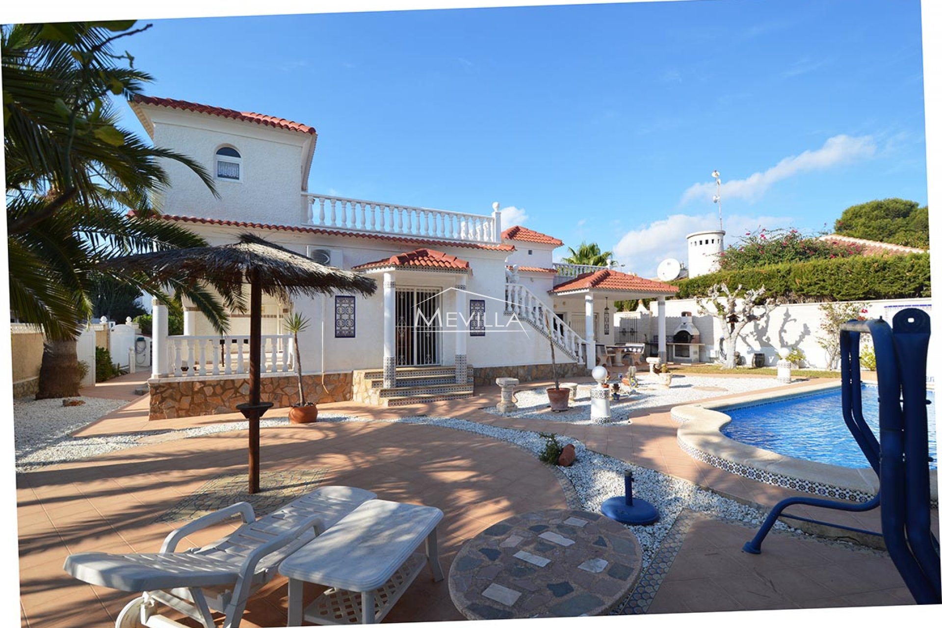 Reventes - Villa - Orihuela Costa - La Zenia