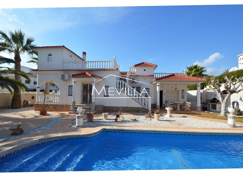 Reventes - Villa - Orihuela Costa - La Zenia