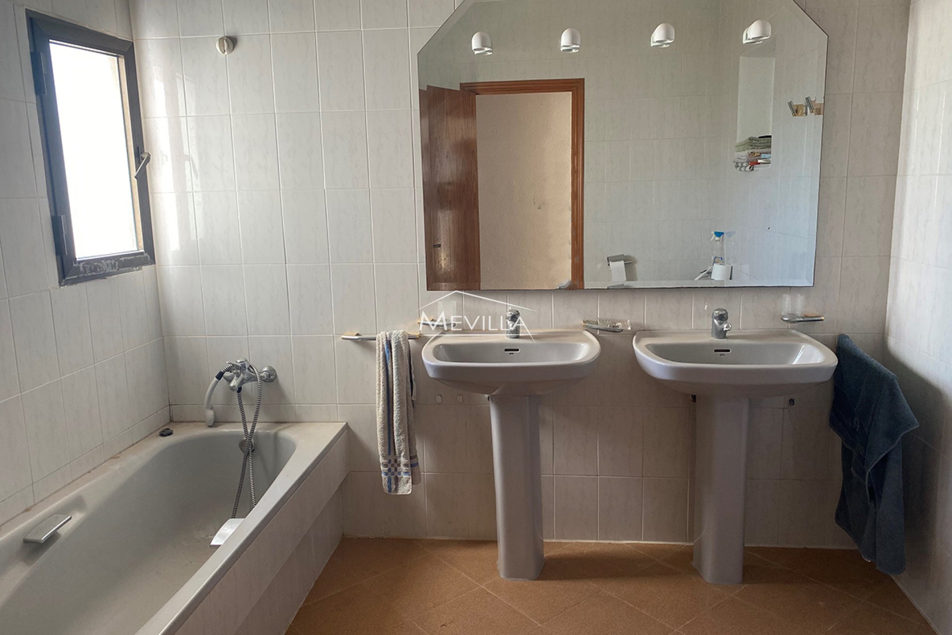 Reventes - Villa - Orihuela Costa - La Zenia