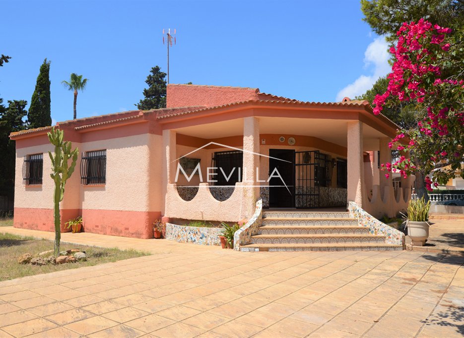 Reventes - Villa - Orihuela Costa - La Zenia