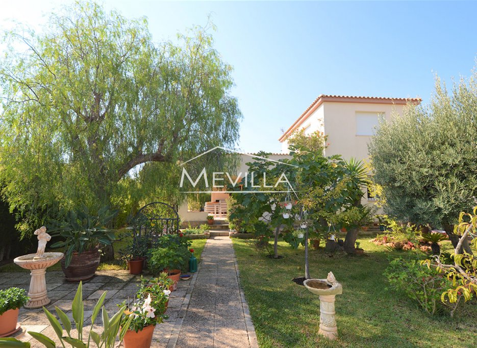 Reventes - Villa - Orihuela Costa - La Zenia