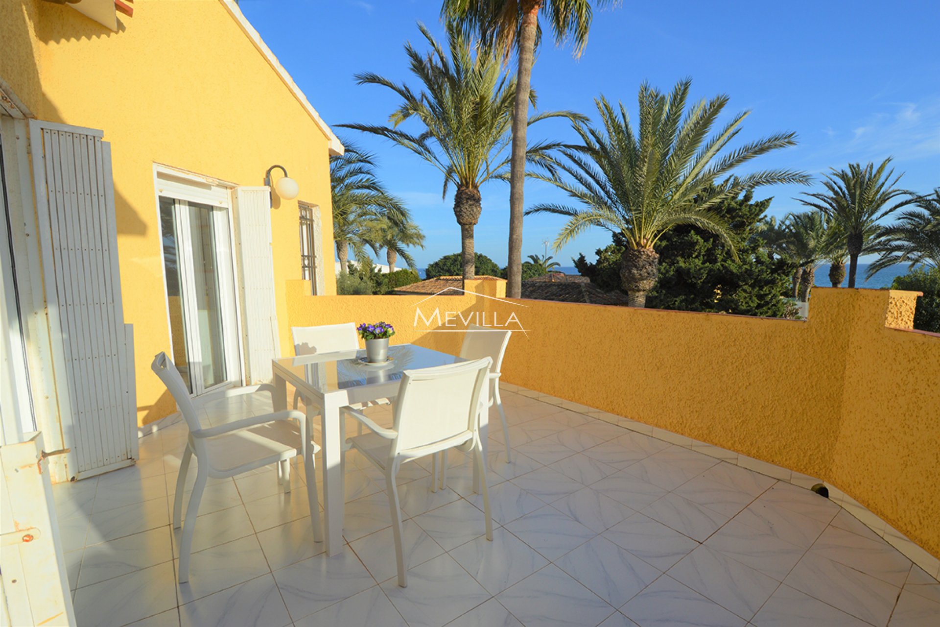 Reventes - Villa - Orihuela Costa - La Zenia