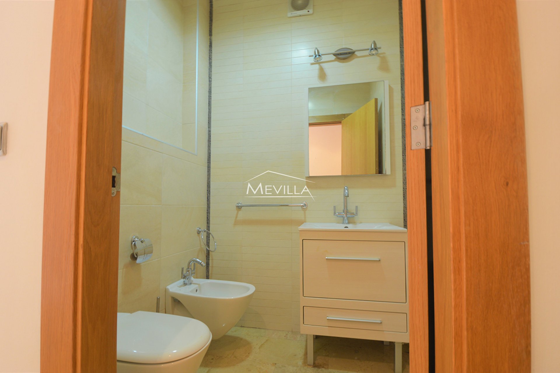 Reventes - Villa - Orihuela Costa - La Zenia