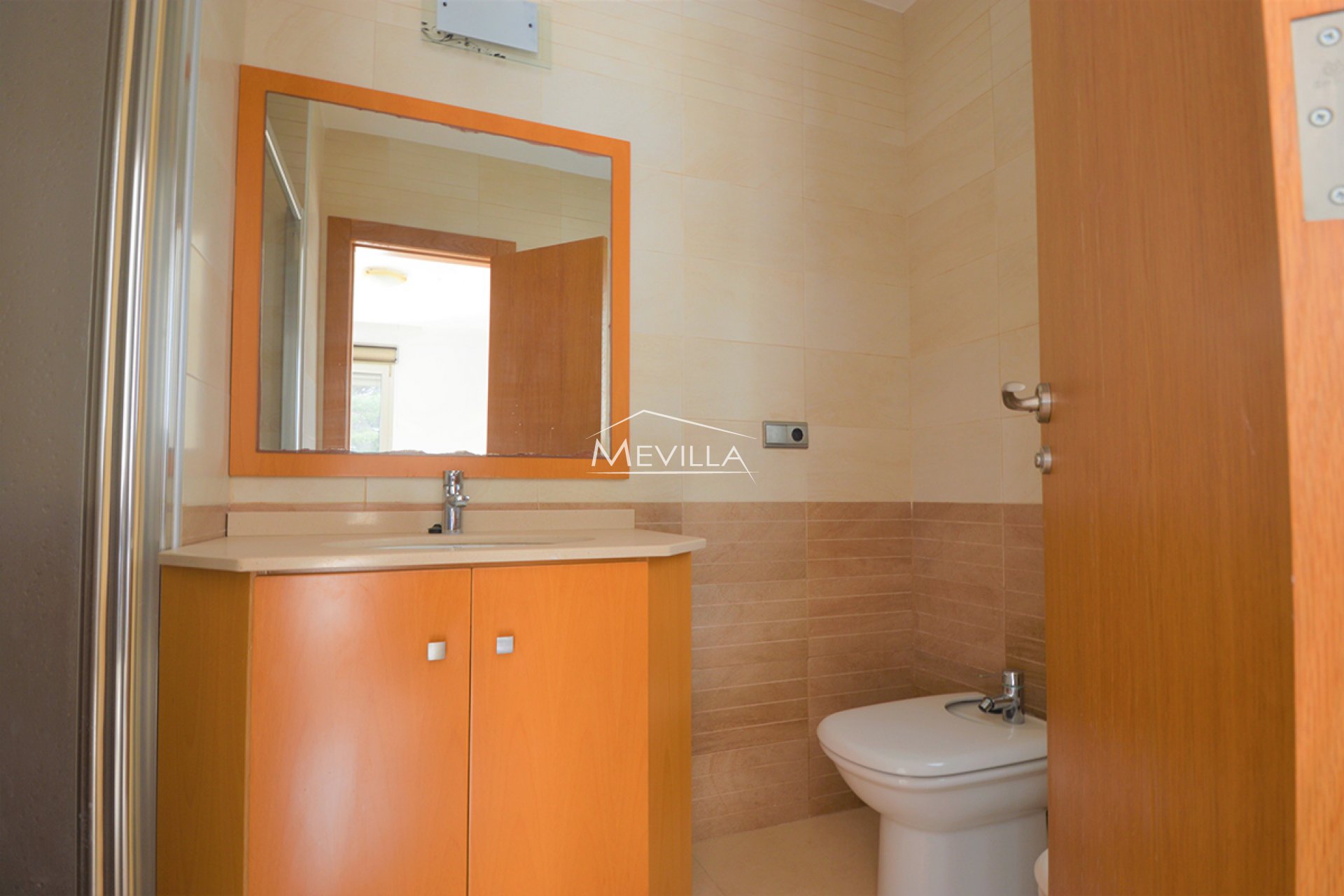 Reventes - Villa - Orihuela Costa - La Zenia