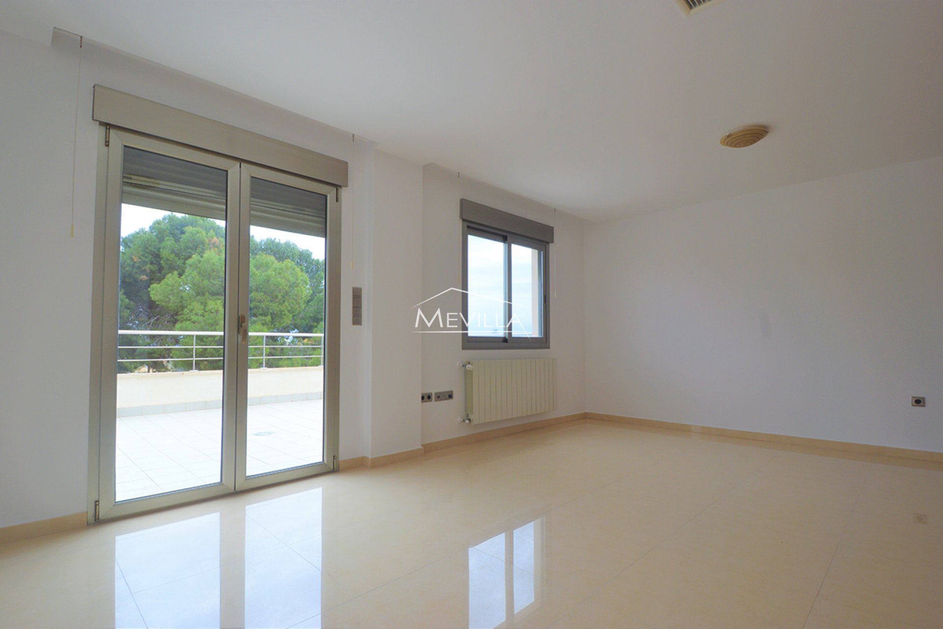 Reventes - Villa - Orihuela Costa - La Zenia