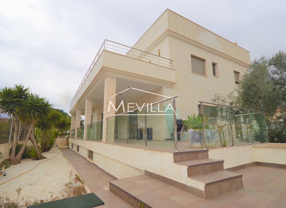 Reventes - Villa - Orihuela Costa - La Zenia
