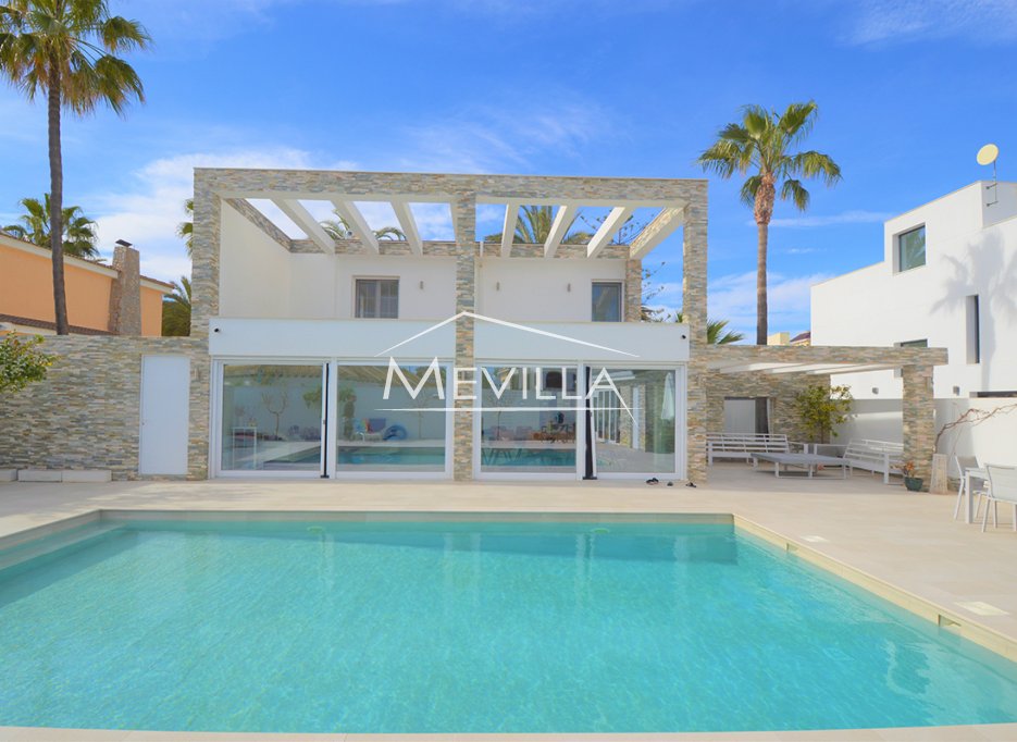 Reventes - Villa - Orihuela Costa - La Zenia