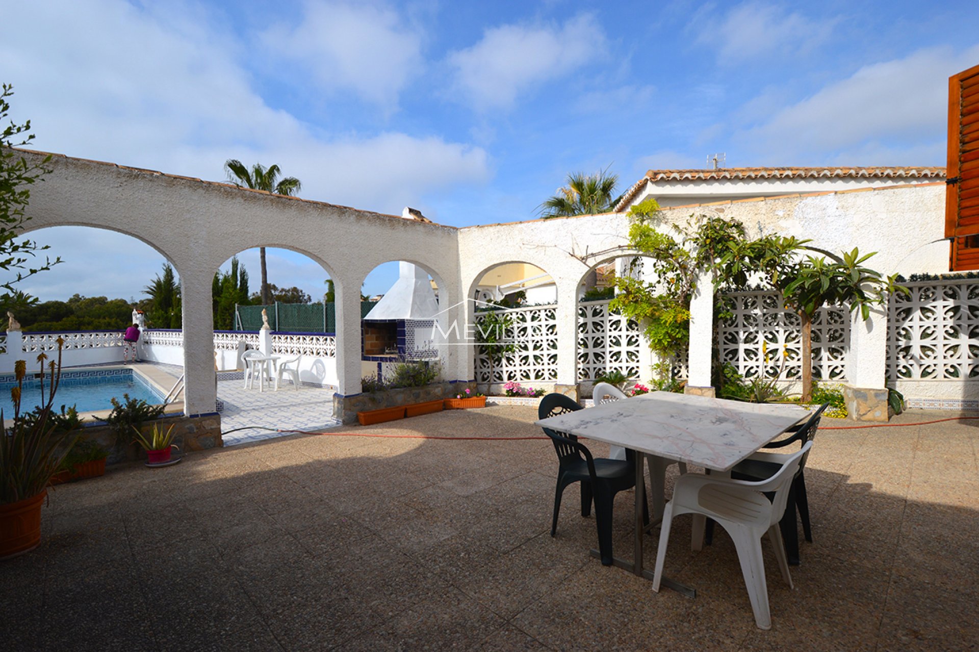Reventes - Villa - Orihuela Costa - La Zenia