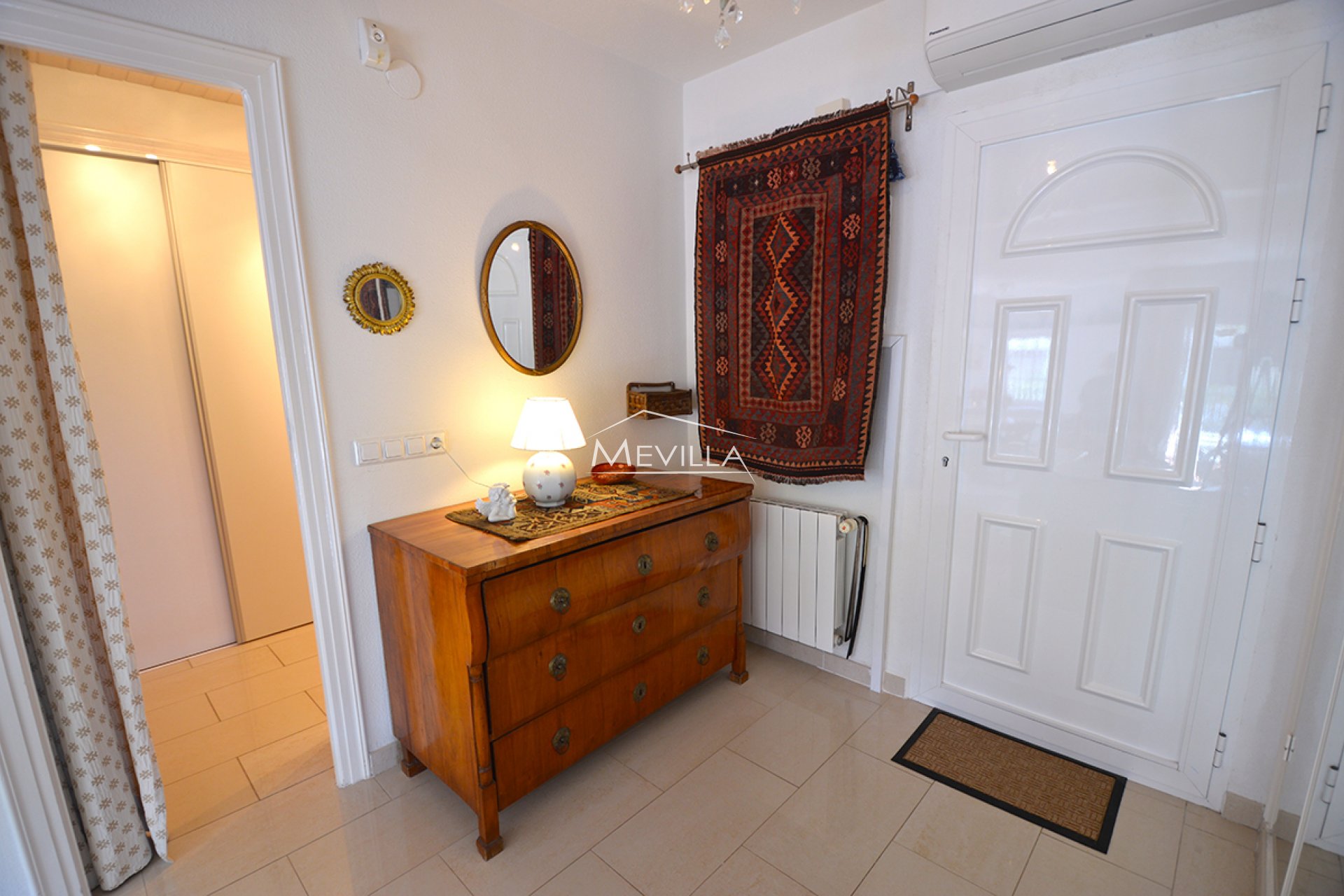 Reventes - Villa - Orihuela Costa - La Zenia