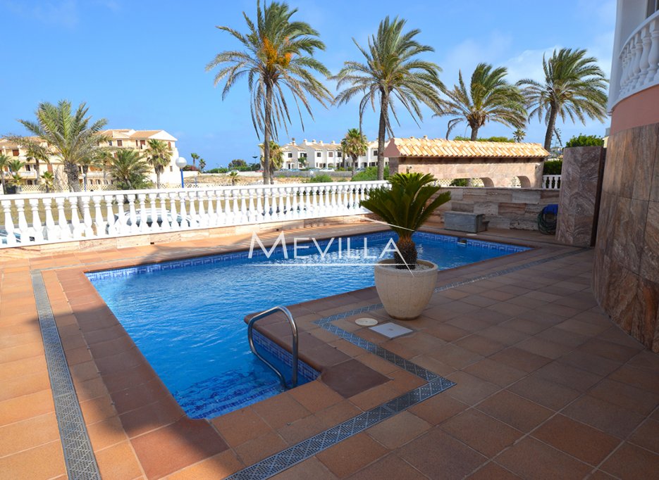 Reventes - Villa - Orihuela Costa - La Zenia