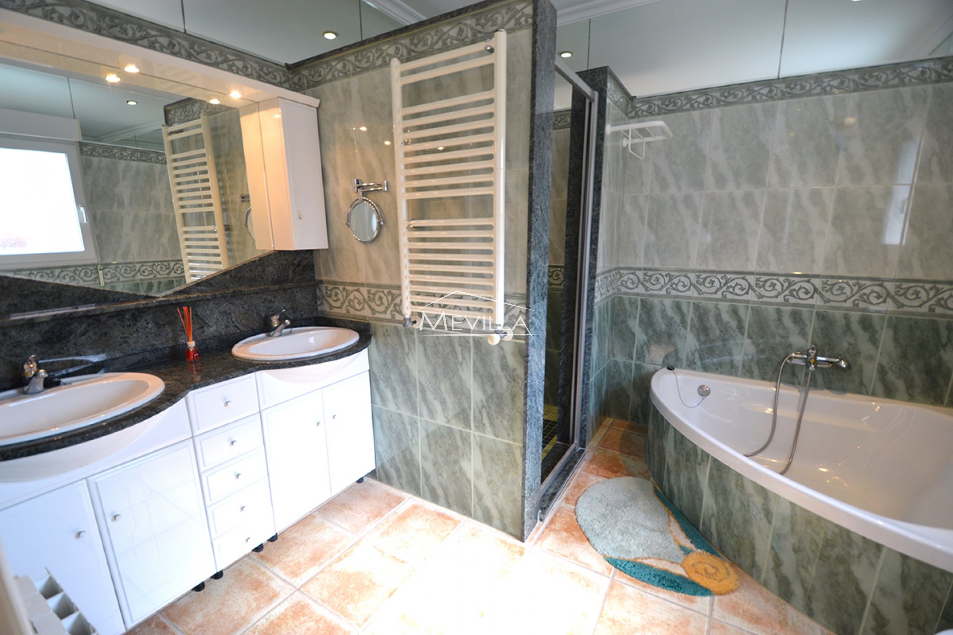 Reventes - Villa - Orihuela Costa - La Zenia