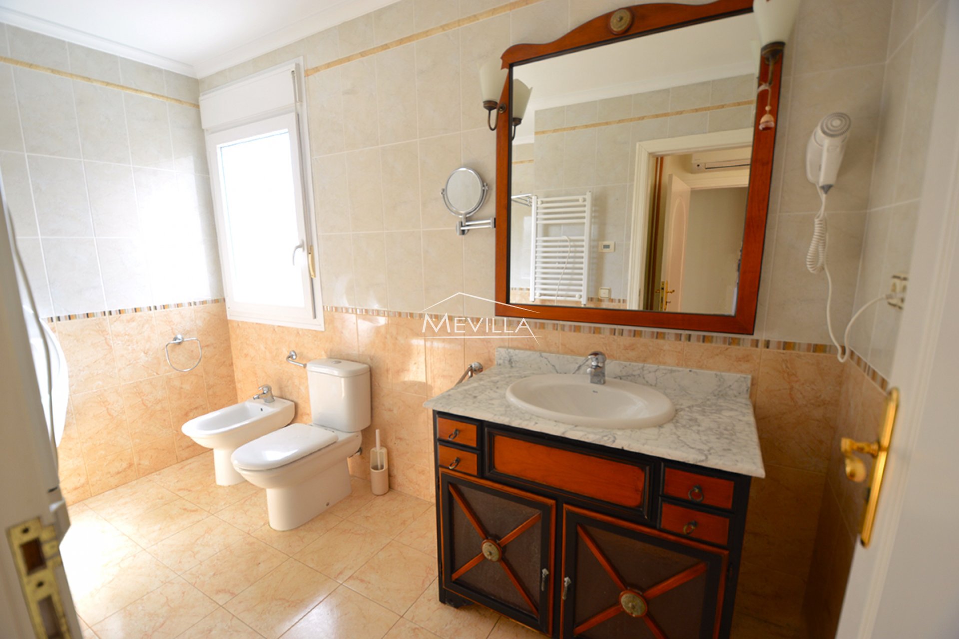 Reventes - Villa - Orihuela Costa - La Zenia