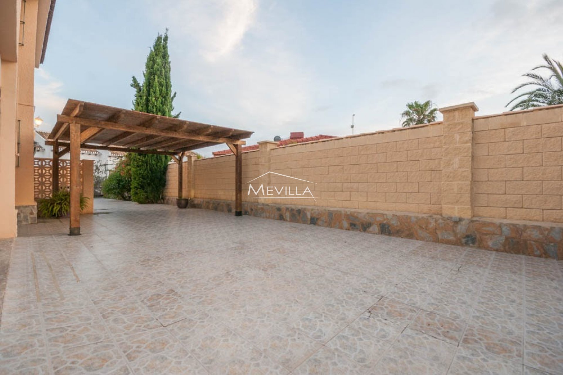 Reventes - Villa - Orihuela Costa - La Zenia